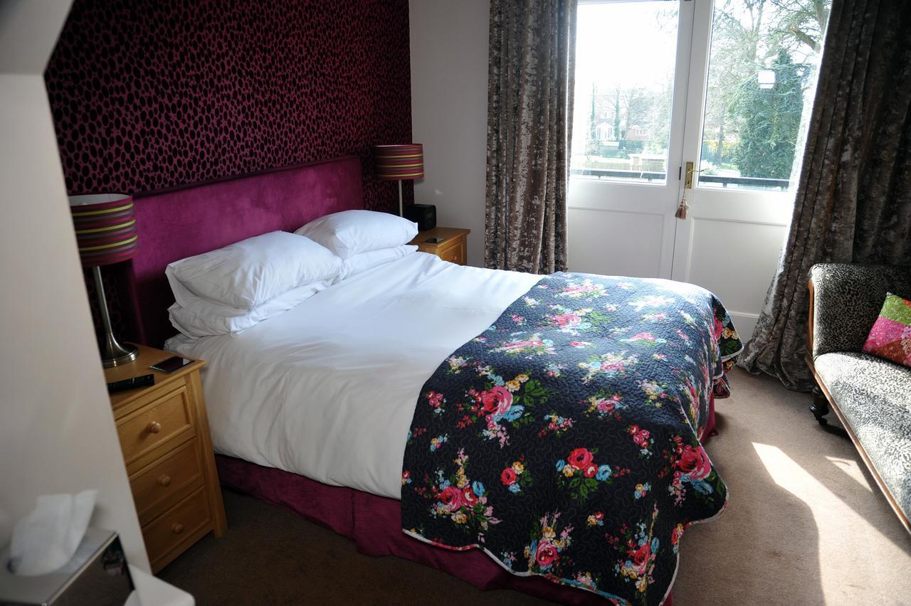 Bishops Guest Accommodation ยอร์ค ภายนอก รูปภาพ
