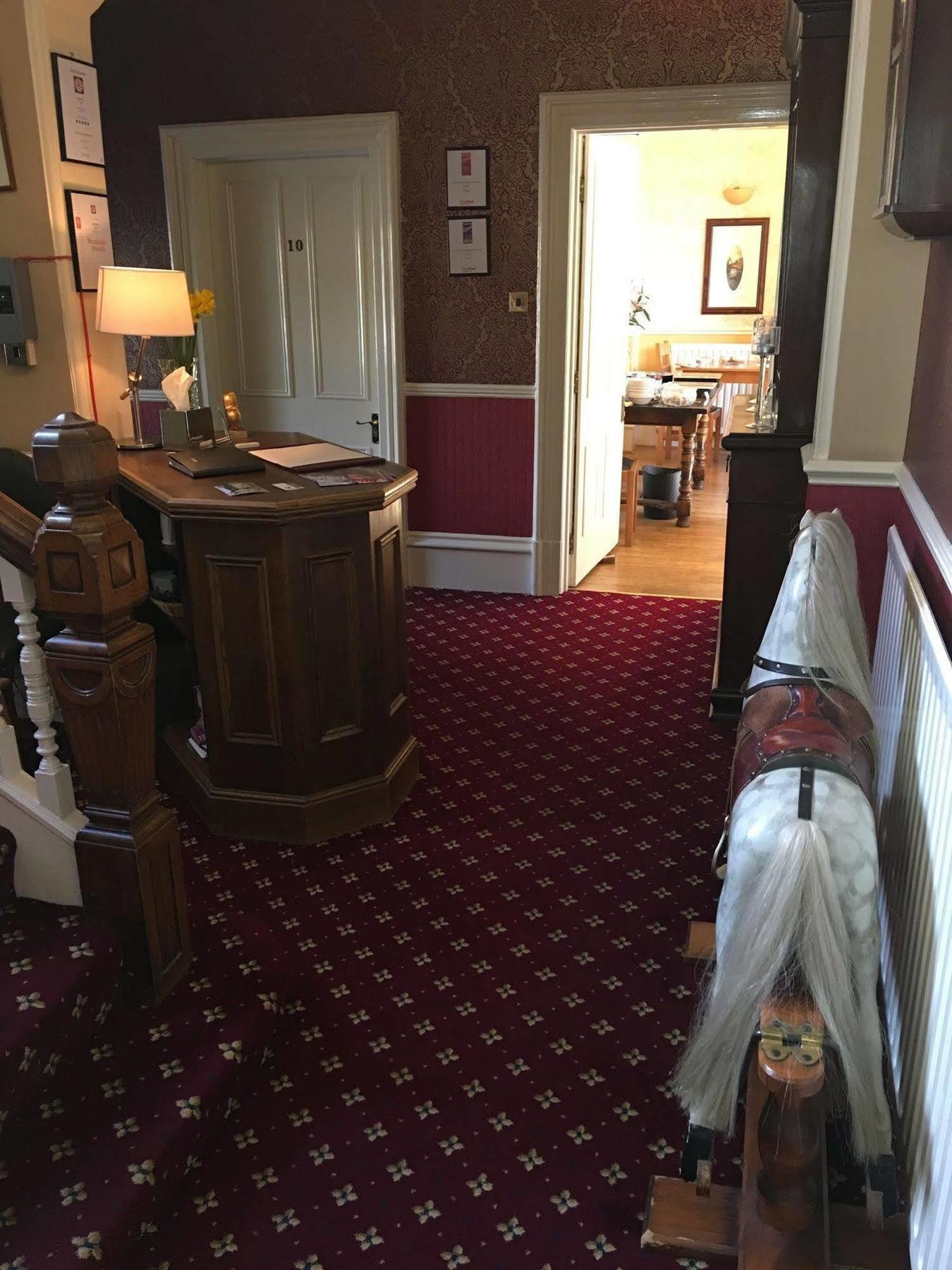 Bishops Guest Accommodation ยอร์ค ภายนอก รูปภาพ